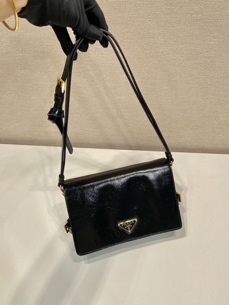 Pra*a hobo bags